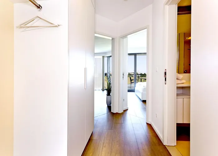 Alte Liebe, Ra304 Lejlighed